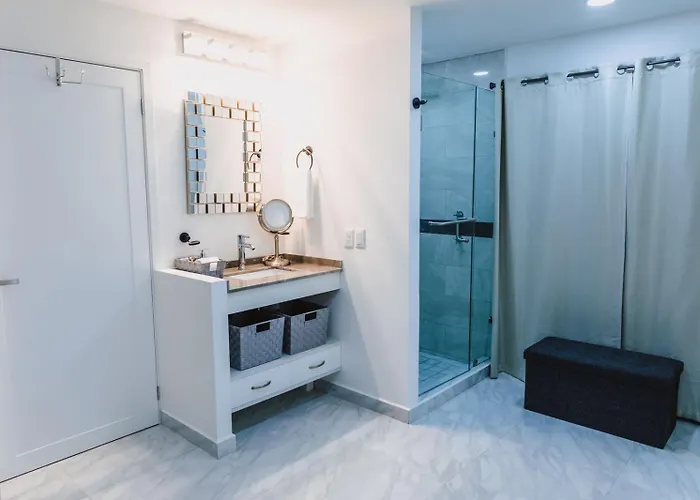 Apartment Silverwhite